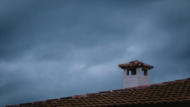 What Every Well-Prepared Home Handles Before the Cold Arrives